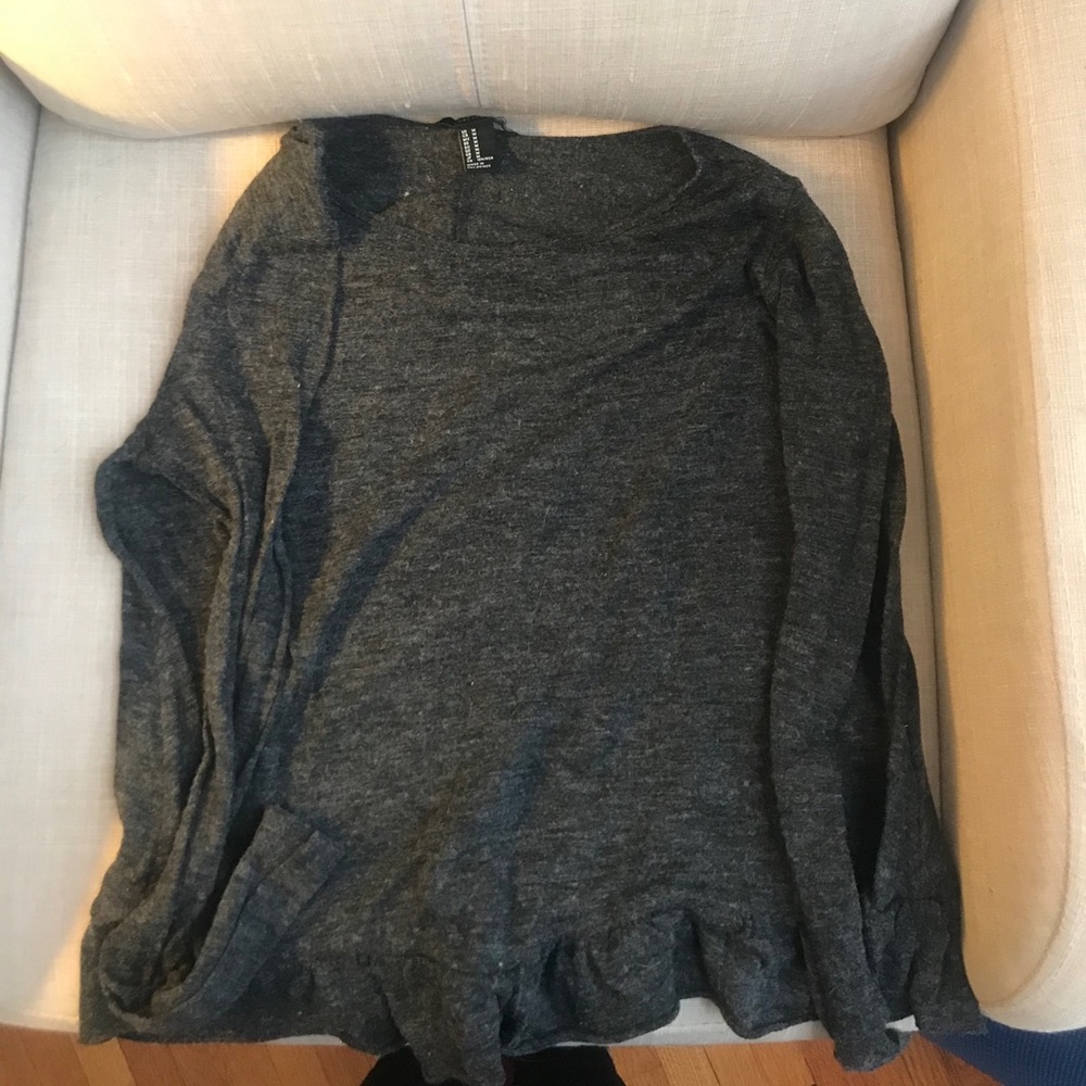 Forever 21 - Gray, long sleeve shirt